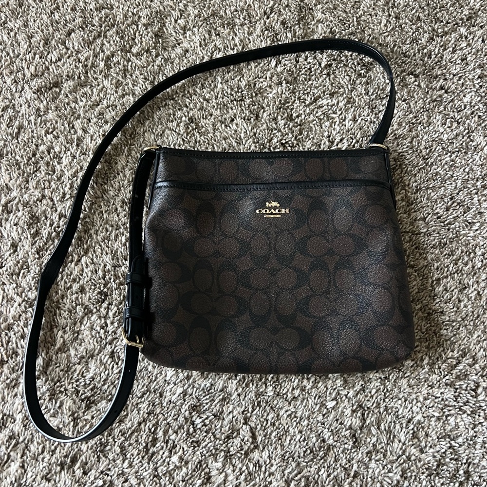 Coach crossbody purse